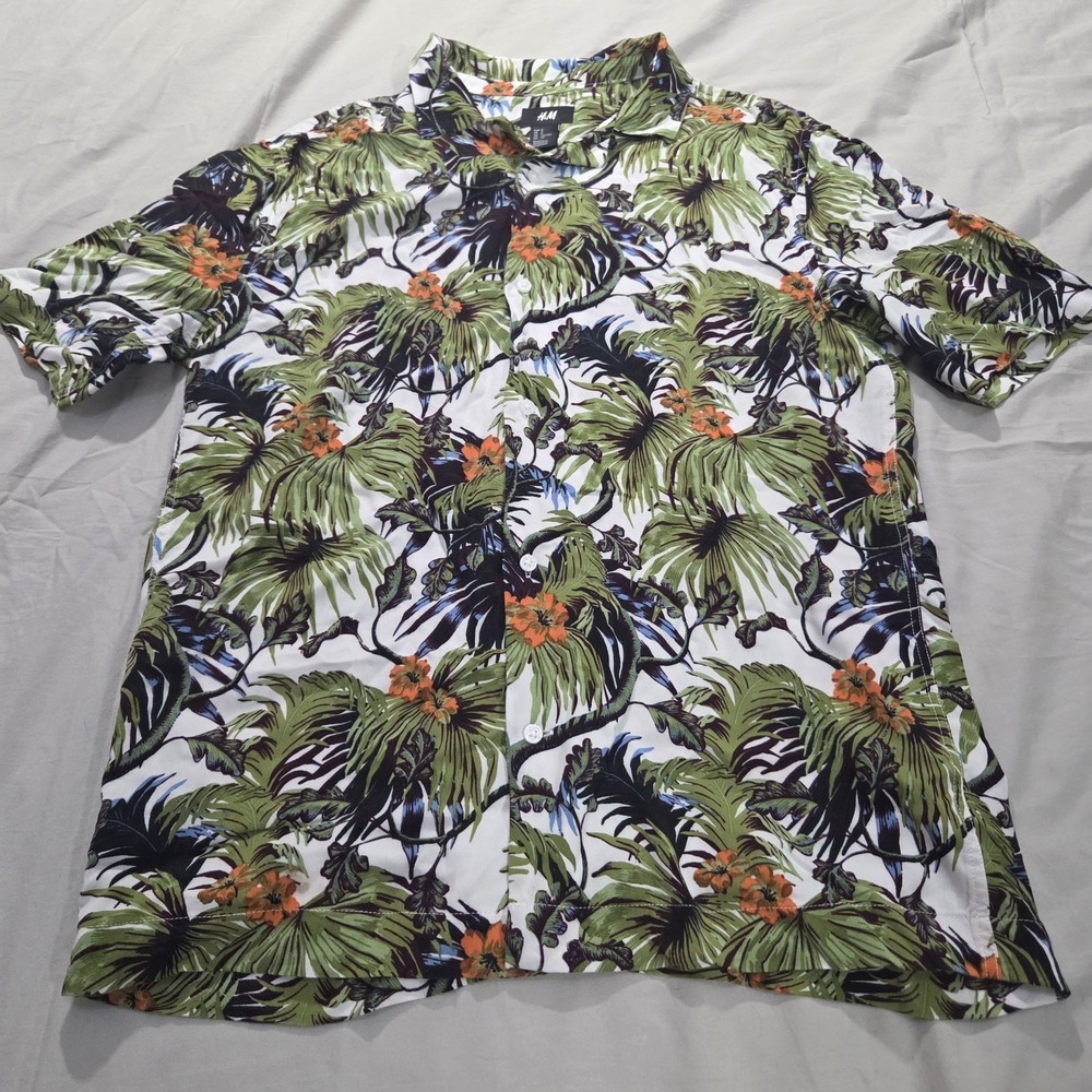 H&M Men's Hawaiian Shirt Palm Tree Print Button Up Short Sleeve Resort Size S - Picture 2 of 11